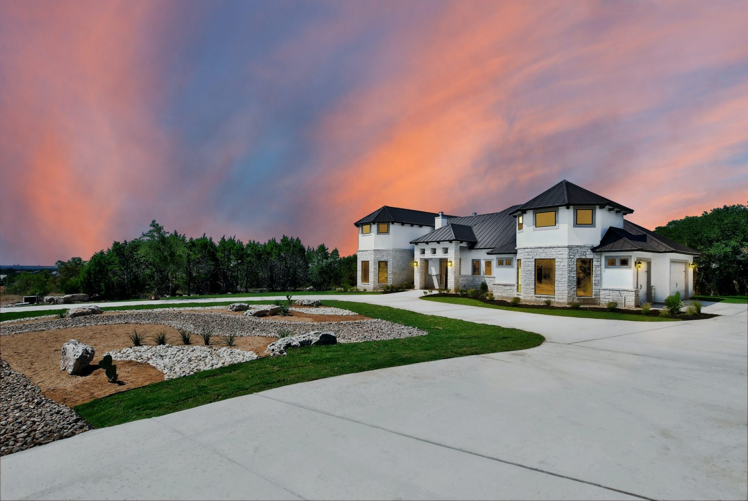 A Biddison Homes custom home at twilight